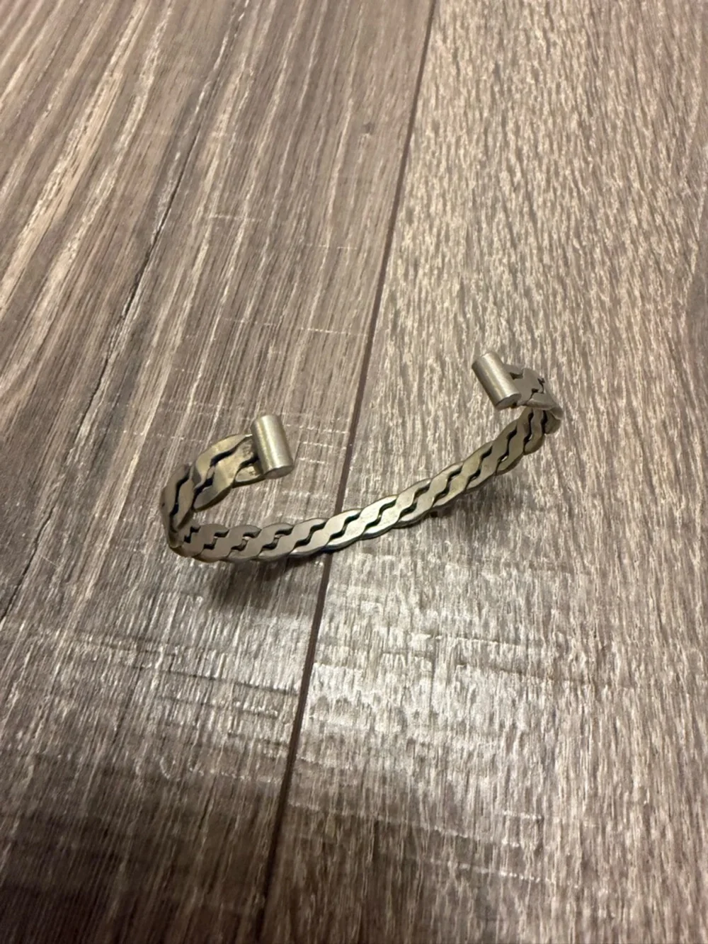mens stainless steel cuff bracelet preowned